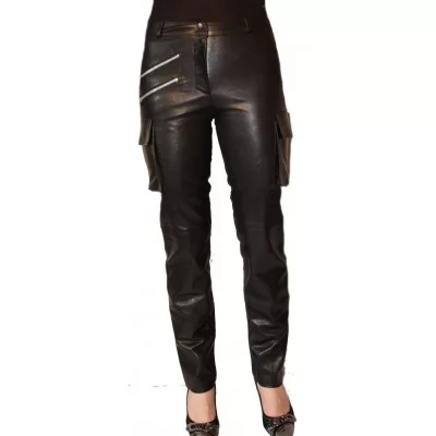 Pantalon style cargo en cuir d'agneau noir modèle Dona