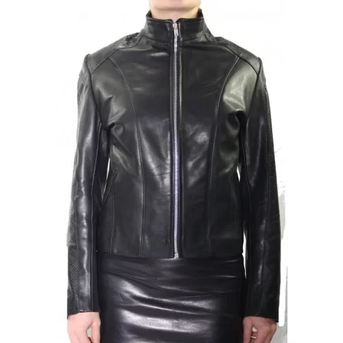 Blouson en cuir de vachette noir et cuir impression python noir modèle Doroté