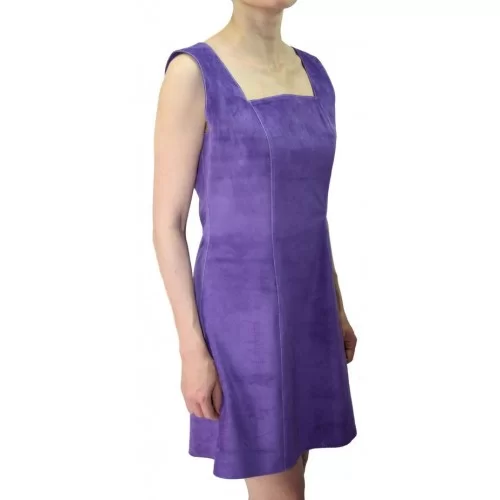 Robe agneau velours façon daim couleur violette modèle Cyra