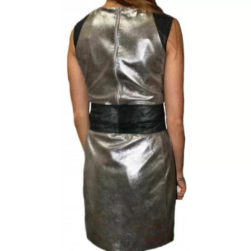 Robe en cuir agneaux argent et plongé noir modèle Nora